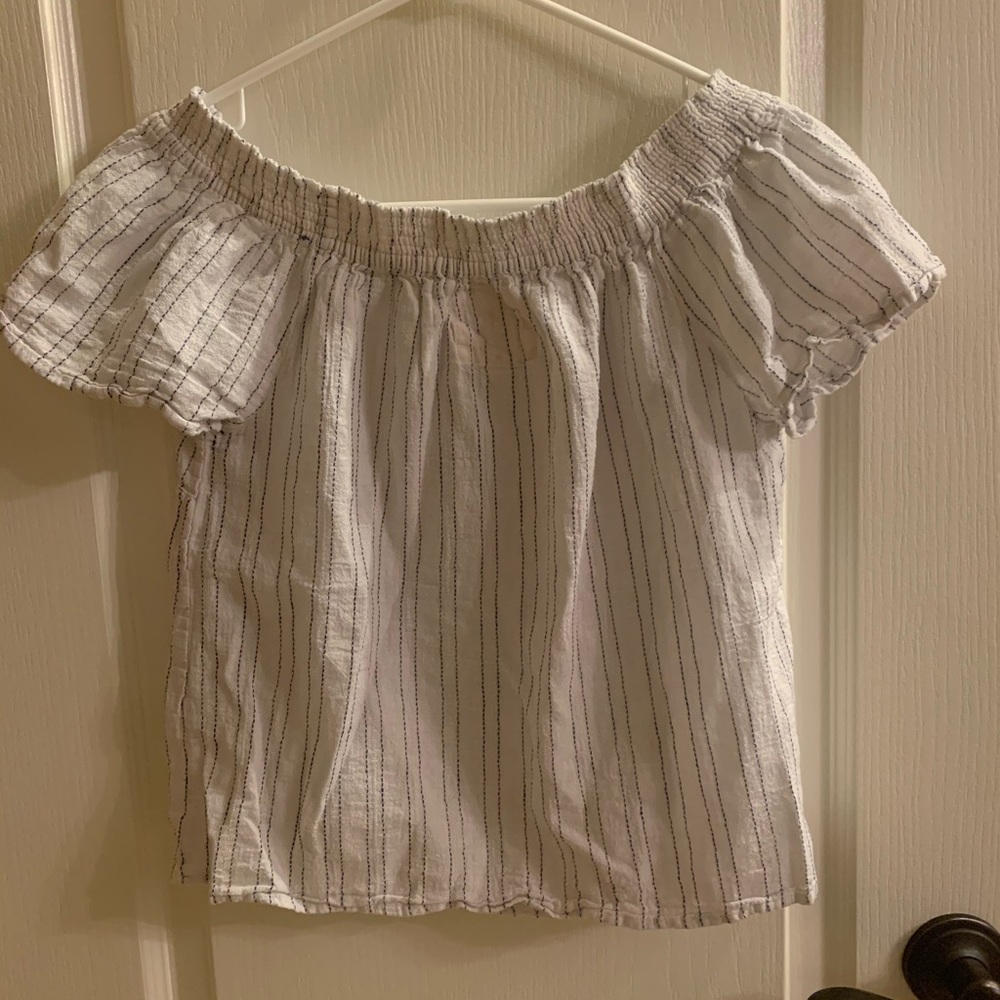 Off the shoulder or on shoulder top